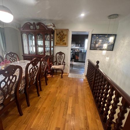 Quite House Near The Vancouver Airport 리치먼드 외부 사진