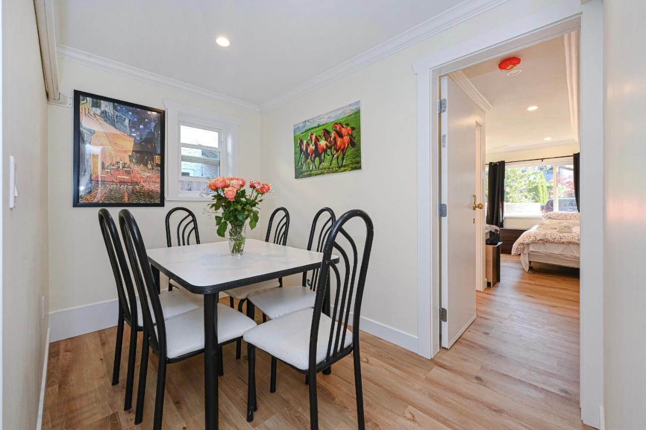 Quite House Near The Vancouver Airport 리치먼드 외부 사진