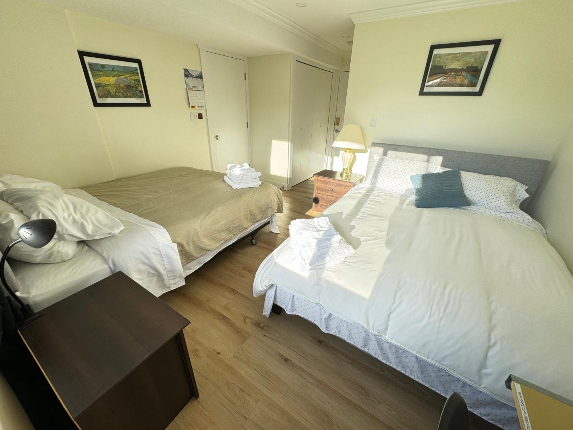 Quite House Near The Vancouver Airport 리치먼드 외부 사진